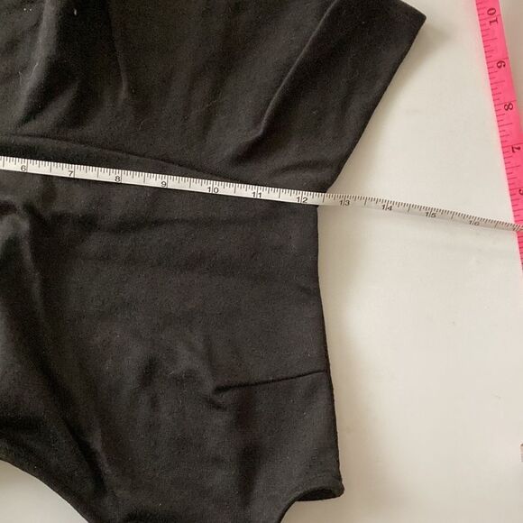 Speechless black dress   - Picture 5 of 6